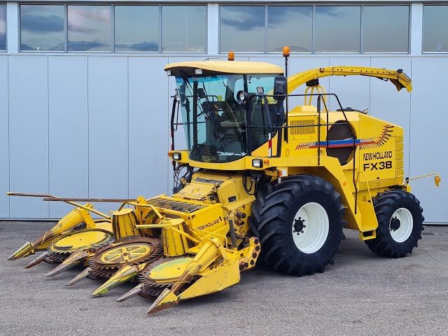 Скло для комбайна New Holland FX